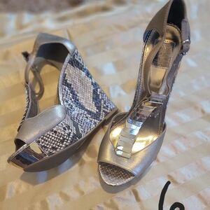 SHEIN Silver Snakeskin Wedge Sandals
